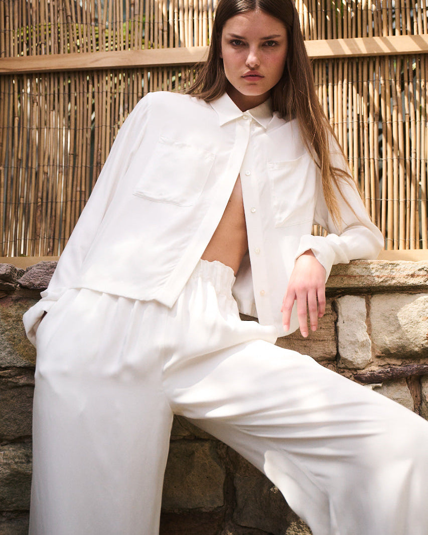 Draped pull-on pant